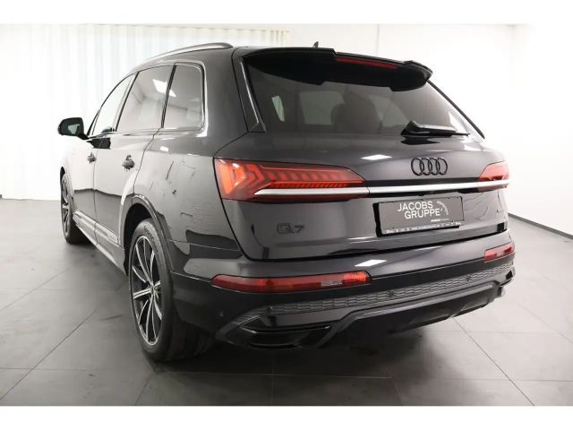 Audi Q7 50 TDI Quattro S-Line