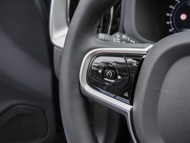 Volvo XC60 Plus Recharge T8