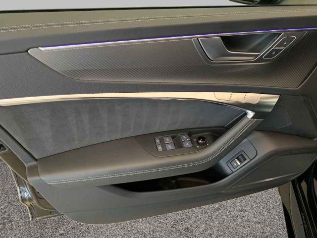 Audi RS6 Avant Quattro