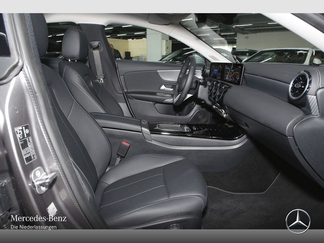 Mercedes-Benz CLA 180 Shooting Brake