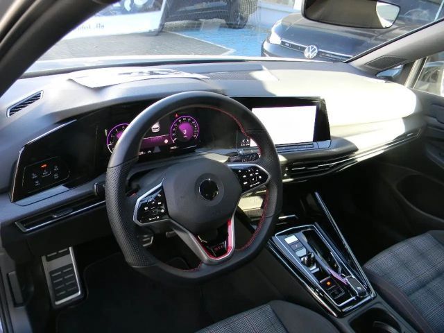 Volkswagen Golf DSG GTI Golf VIII Style