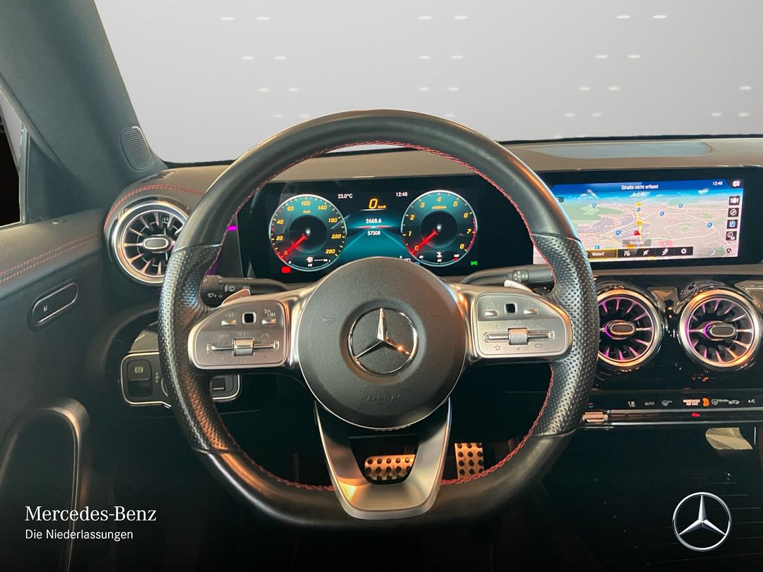 Mercedes-Benz CLA 200 Shooting Brake