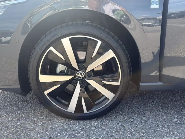 Volkswagen Golf Business DSG Variant