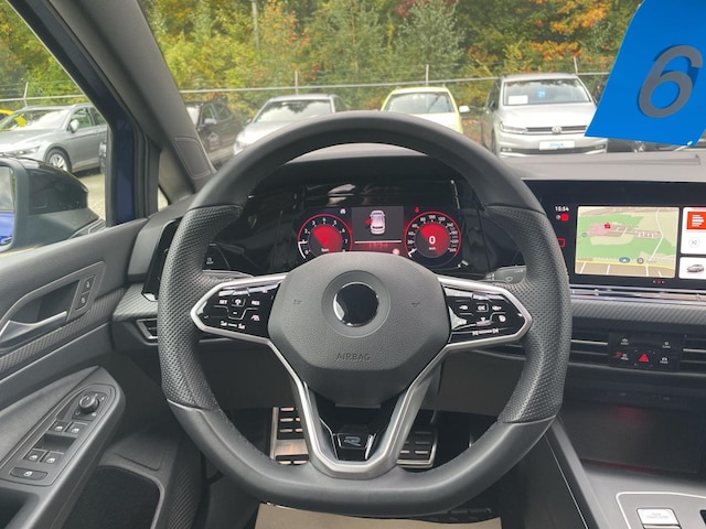 Volkswagen Golf DSG R-Line