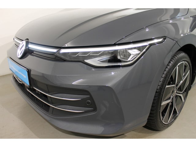 Volkswagen Golf 1.5 eTSI DSG Golf VIII Style