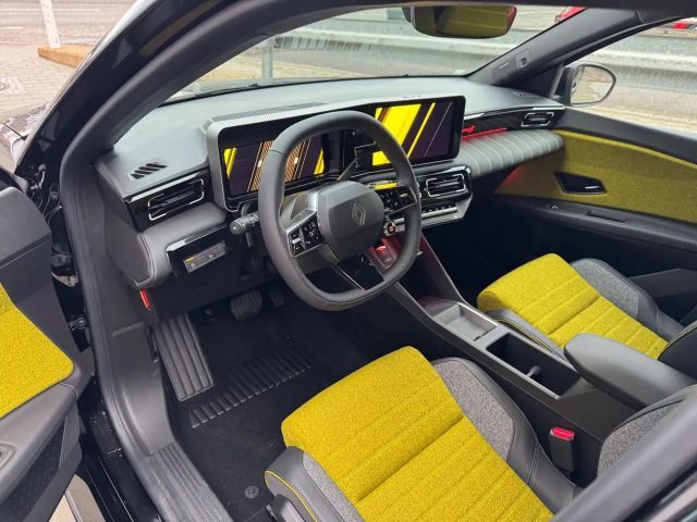 Renault 5 Comfort E-Tech Iconic