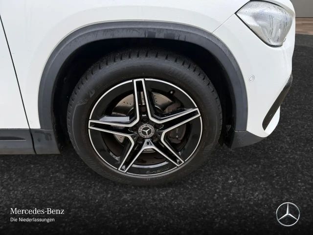 Mercedes-Benz GLA 250 4MATIC AMG Line