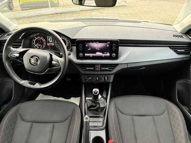 Skoda Scala SCALA 95PS 5-Gang*LED*SHZ*PDC*SmartLink