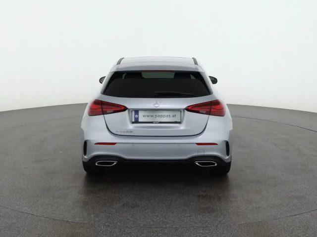 Mercedes-Benz A 200 A 200 d