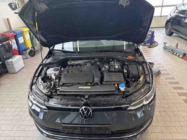 Volkswagen Golf NAVI/AppConnect/16" GJR . . .