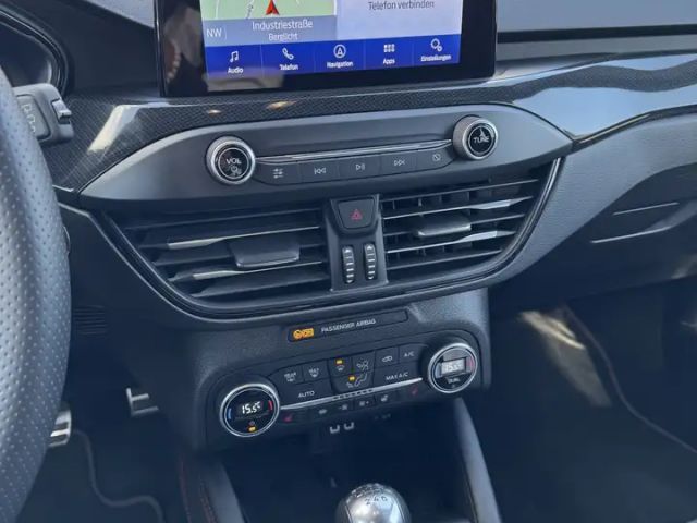 Ford Focus ST Line Wagon