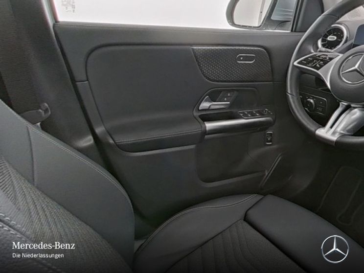 Mercedes-Benz GLA 180 Progressive