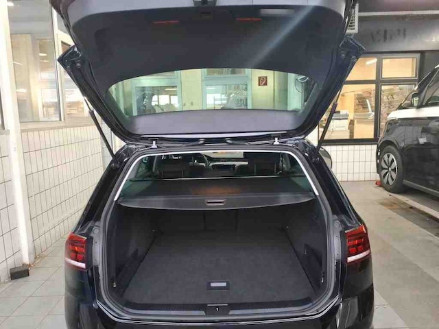 Volkswagen Passat 1.5 TSI Business DSG Variant