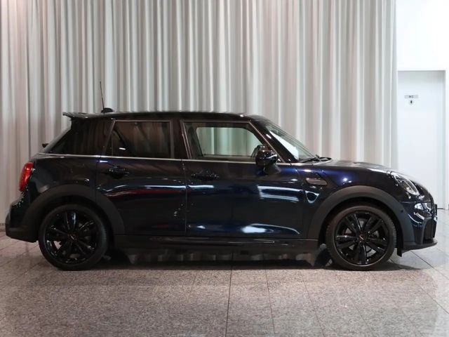 MINI Cooper 5 Tür. JCW Pano.DrivAss LED 17Zoll
