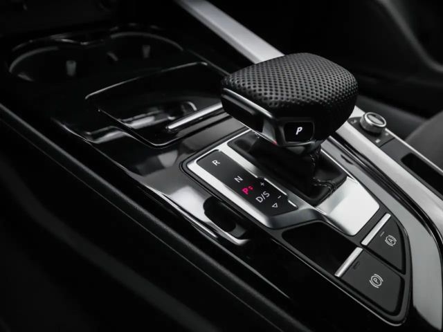 Audi A4 40 TFSI Avant Competition S-Line