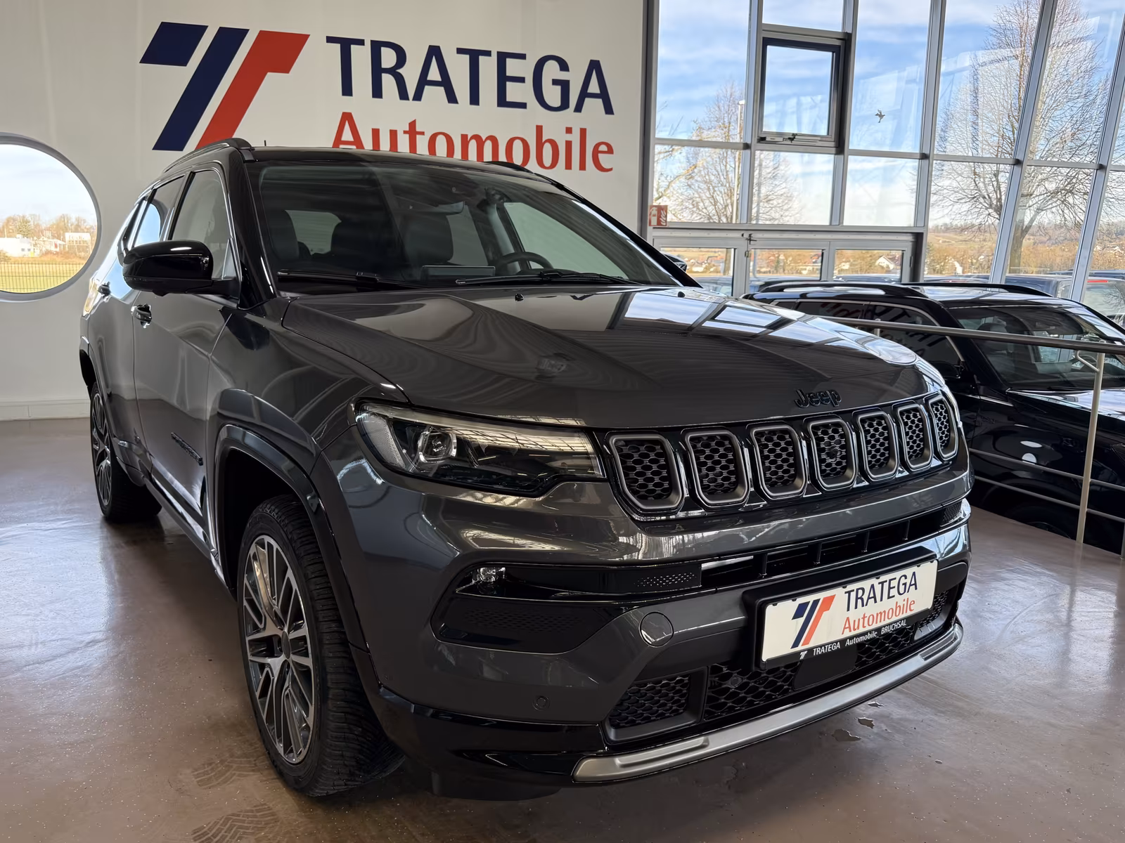 Jeep Compass 4xe Hybrid Summit