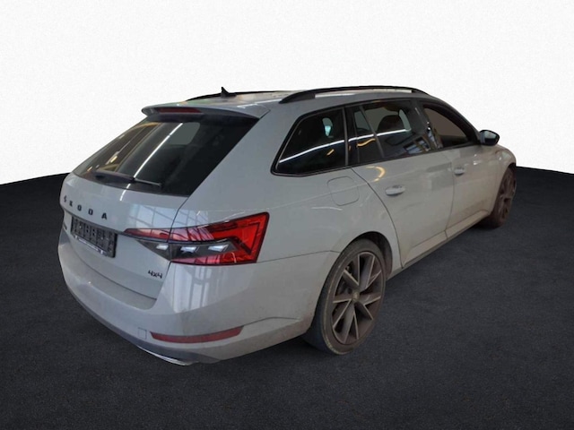 Skoda Superb 2.0 TSI 4x4 Combi Sportline