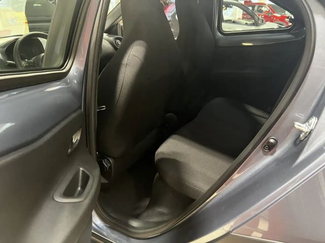 Toyota Aygo X Business Hatchback S-CVT