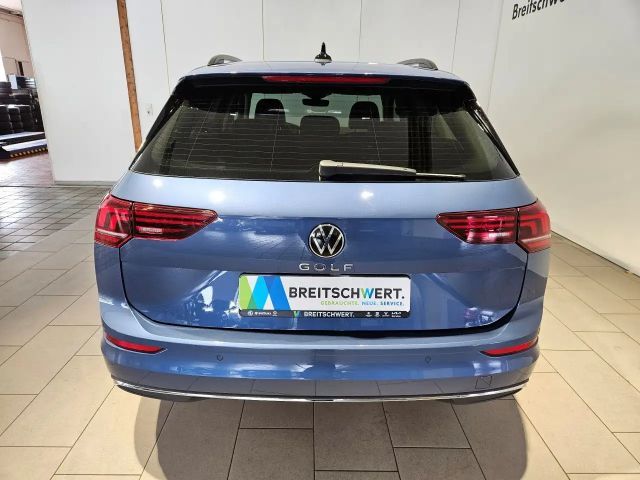 Volkswagen Golf 1.5 TSI Variant