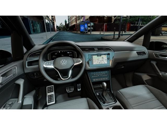 Volkswagen Touran 1.5 TSI DSG Highline R-Line
