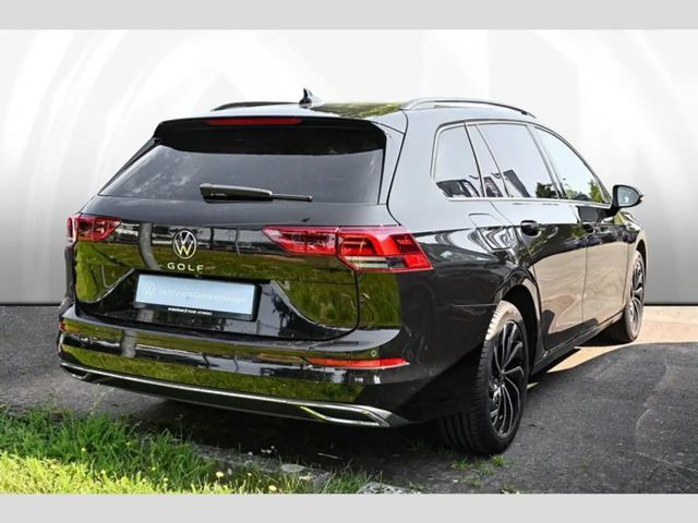 Volkswagen Golf DSG Golf VIII Style Variant