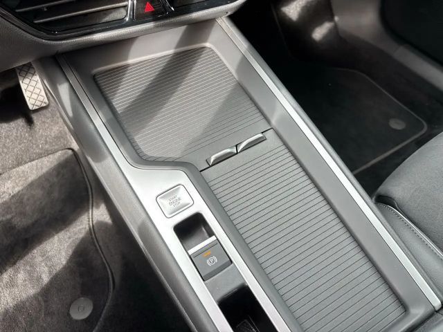 Volkswagen Passat 2.0 TDI Business DSG Variant