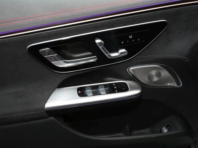 Mercedes-Benz EQE 43 4MATIC AMG Line Sedan