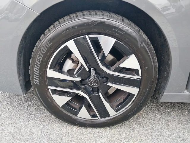 Peugeot 208 Allure Pack PureTech