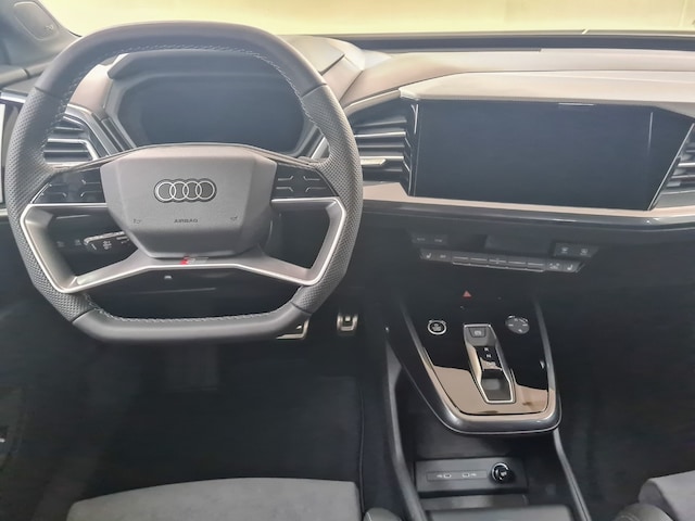 Audi Q4 e-tron Quattro