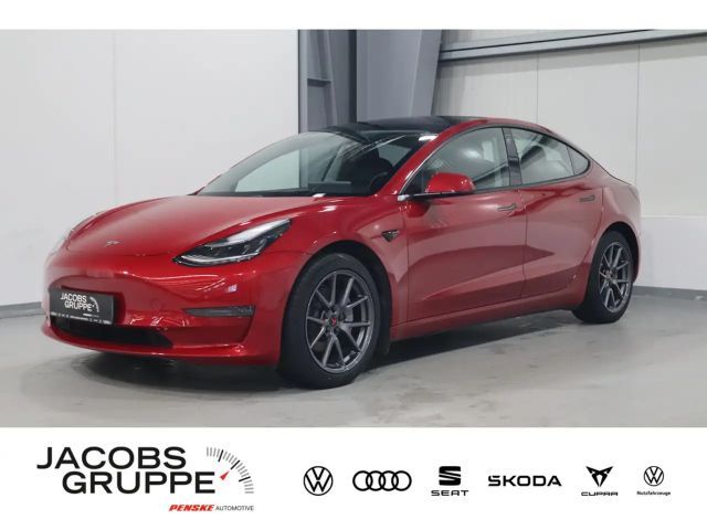 Tesla Model 3 AWD Dual Motor Performance