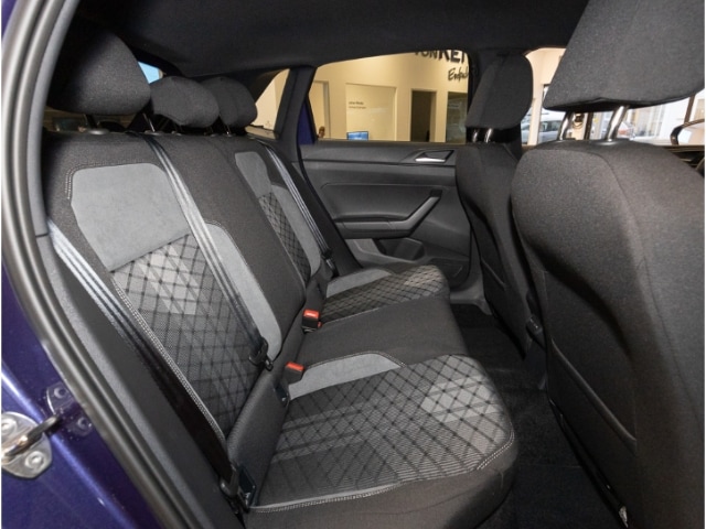 Volkswagen Polo 1.0 TSI DSG R-Line