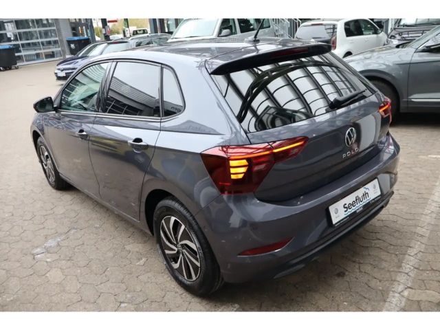 Volkswagen Polo DSG Life