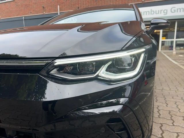 Volkswagen Golf 2.0 TSI DSG Golf VIII R-Line