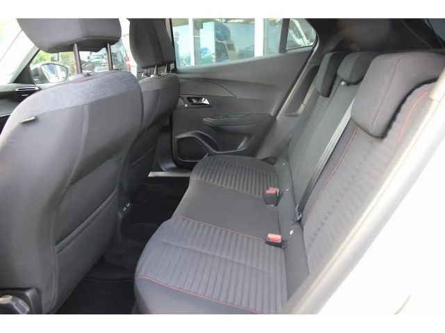 Peugeot E-2008 Active Pack