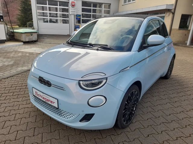 Fiat 500 La Prima