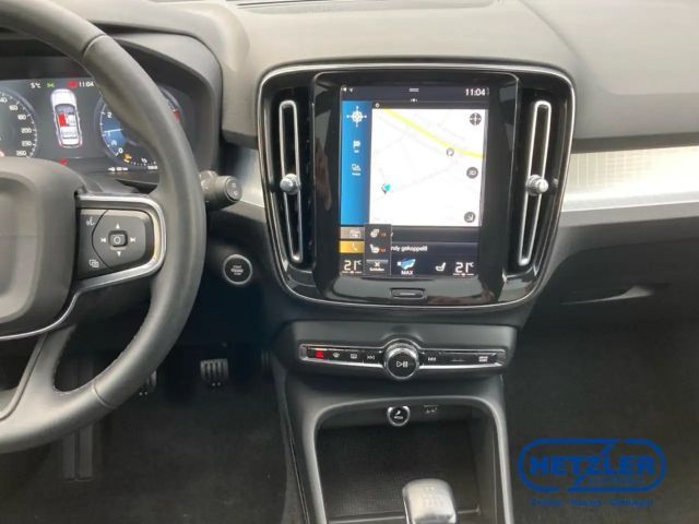 Volvo XC40 Momentum T4