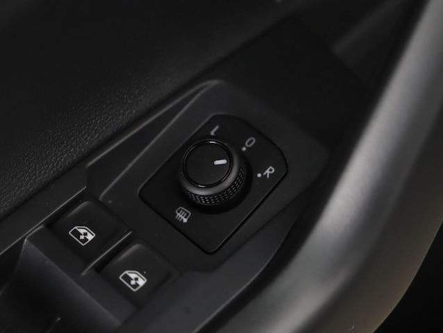 Volkswagen Polo Polo 1.0 *APP*LED*ACC*PDC*SHZ*KLIMA