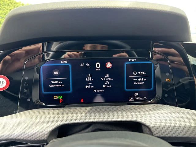 Volkswagen Golf 1.5 eTSI Golf VIII Style