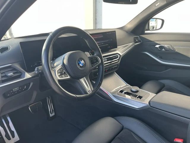 BMW 320 320d M-Sport Sedan