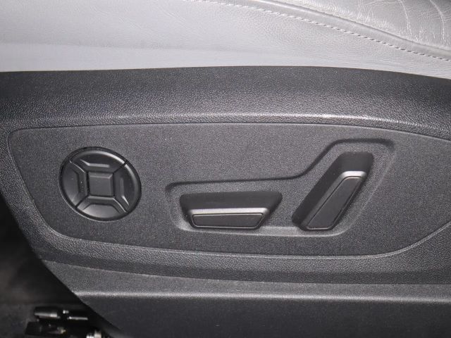 Audi e-tron 55 S-Line