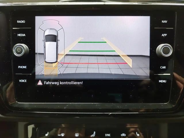 Volkswagen Touran 2.0 TDI DSG Highline