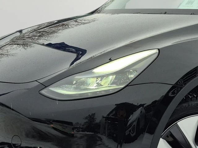 Tesla Model Y AWD Dual Motor Long Range