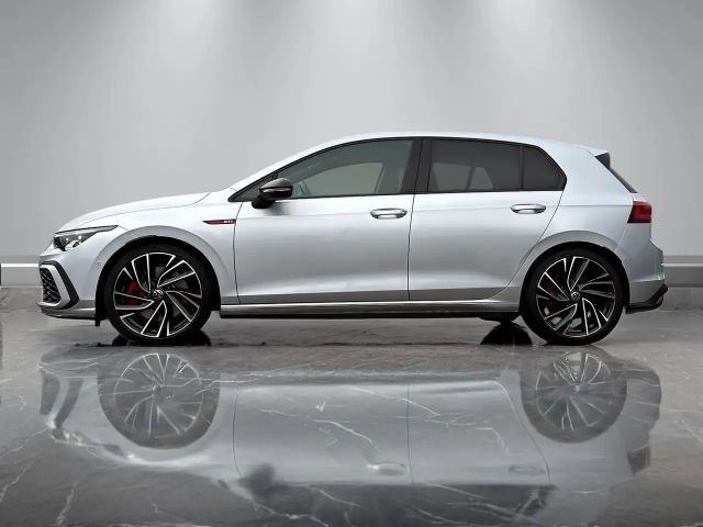 Volkswagen Golf GTI Style