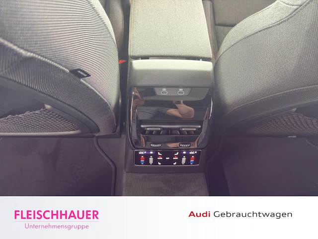 Audi A6 Avant Quattro S-Tronic