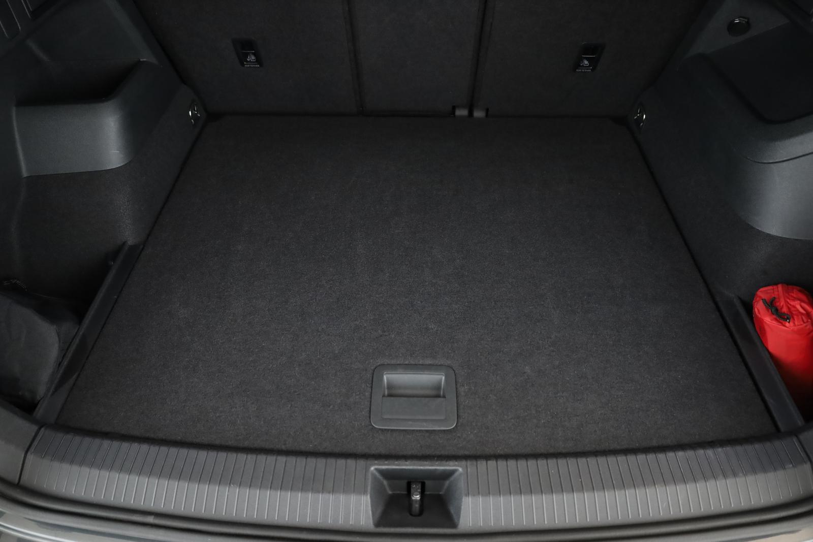 Volkswagen Tiguan 2.0 TSI DSG IQ.Drive R-Line