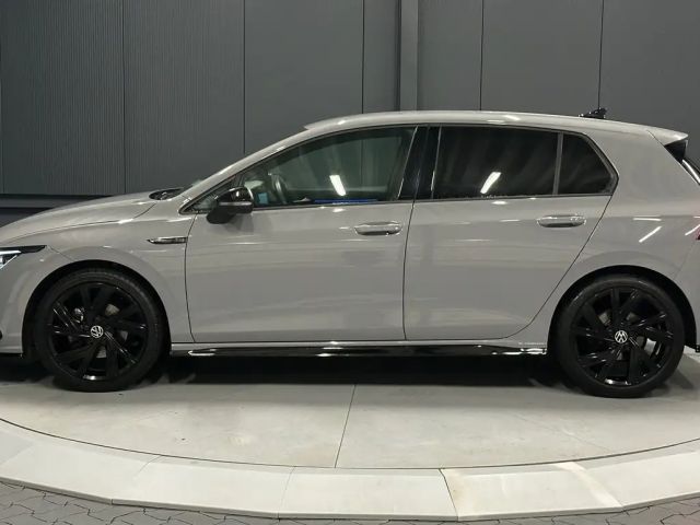 Volkswagen Golf 1.5 TSI R-Line Style