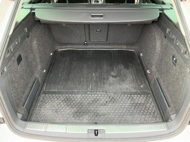 Skoda Superb 2.0 TDI Combi