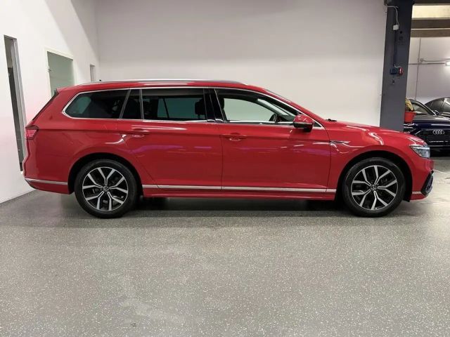 Volkswagen Passat R-Line