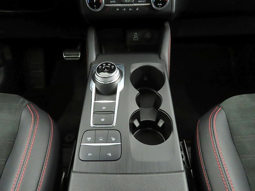 Ford Kuga Hybrid Plug in Hybrid ST Line X