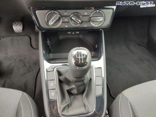 Skoda Fabia Sondermodell 130 Jahre 1.0 MPI 80 PS Virtuell C...